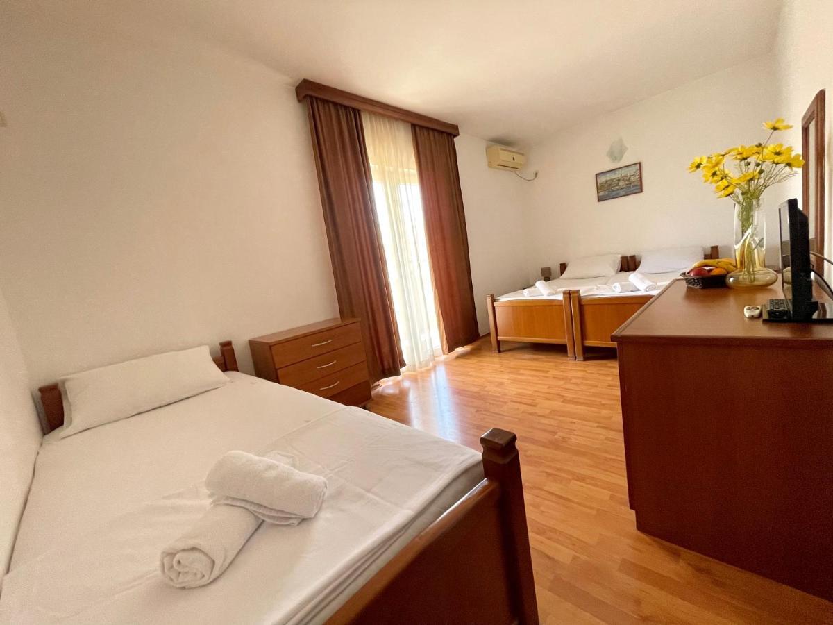 Villa Ns Velji Vinogradi Budva Buitenkant foto